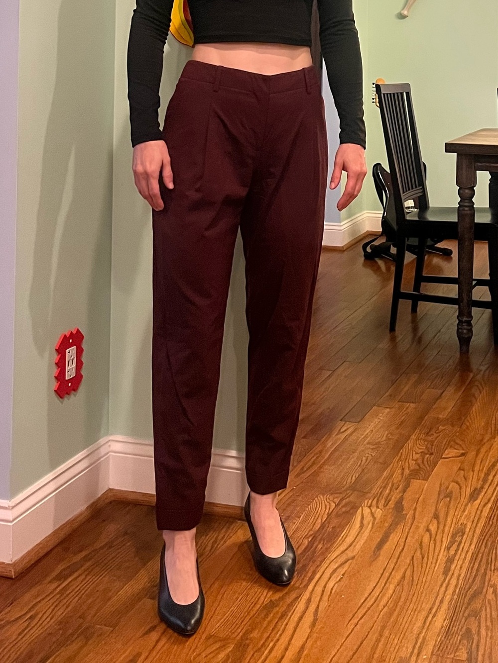 Maroon Lafayette 148 New York trousers